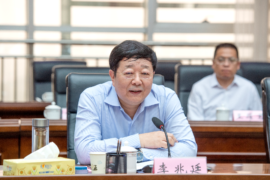 合生集团董事长_北京合生汇(2)