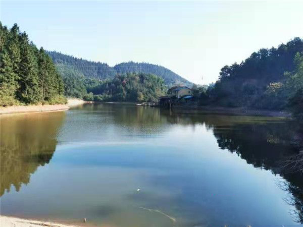 图说怀化丨深秋中坡山:层林尽染,游人如织