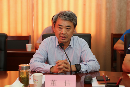 董伟高度评价退休干部对局党组的关心和支持,希望老干部一如既往,善始