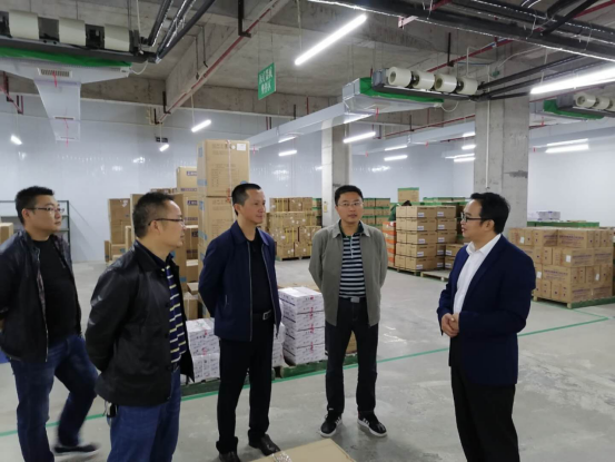 中方县张长江副县长深入药企开展两节期间药品安全检查