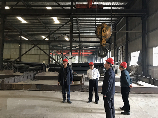 中方县副县长张长江带队检查中方工业集中区特种设备安全