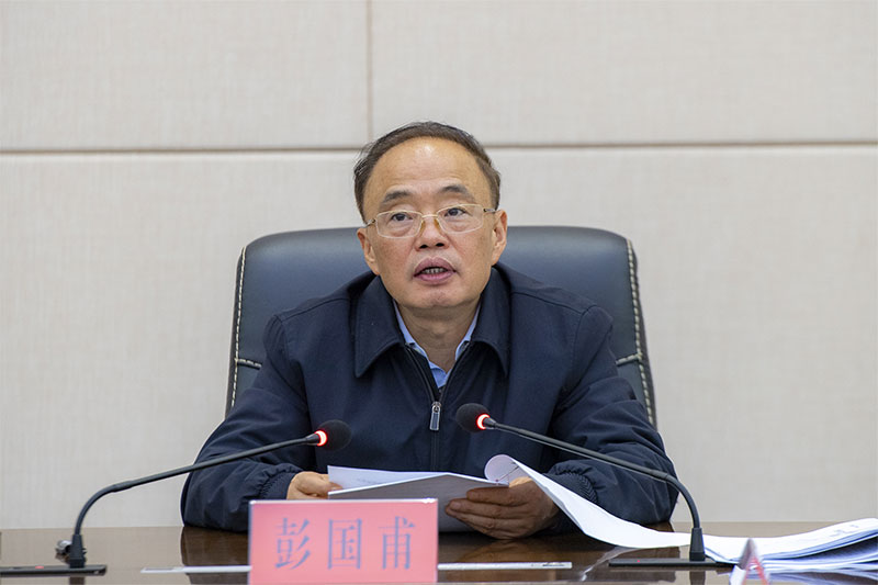 以坚韧不拔的意志和毅力精准精心精细夺取最后总攻全面