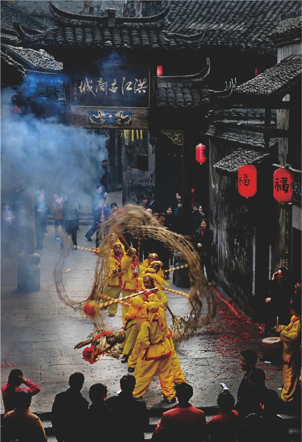 "穿越古城商道 共享鸿福好运"之旅——悠悠古韵里纵享"慢时光"