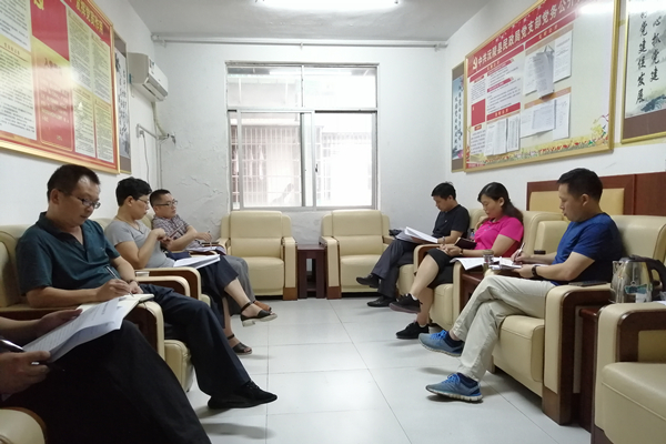 沅陵县邓仕娟副县长调度脱贫攻坚兜底保障战役工作