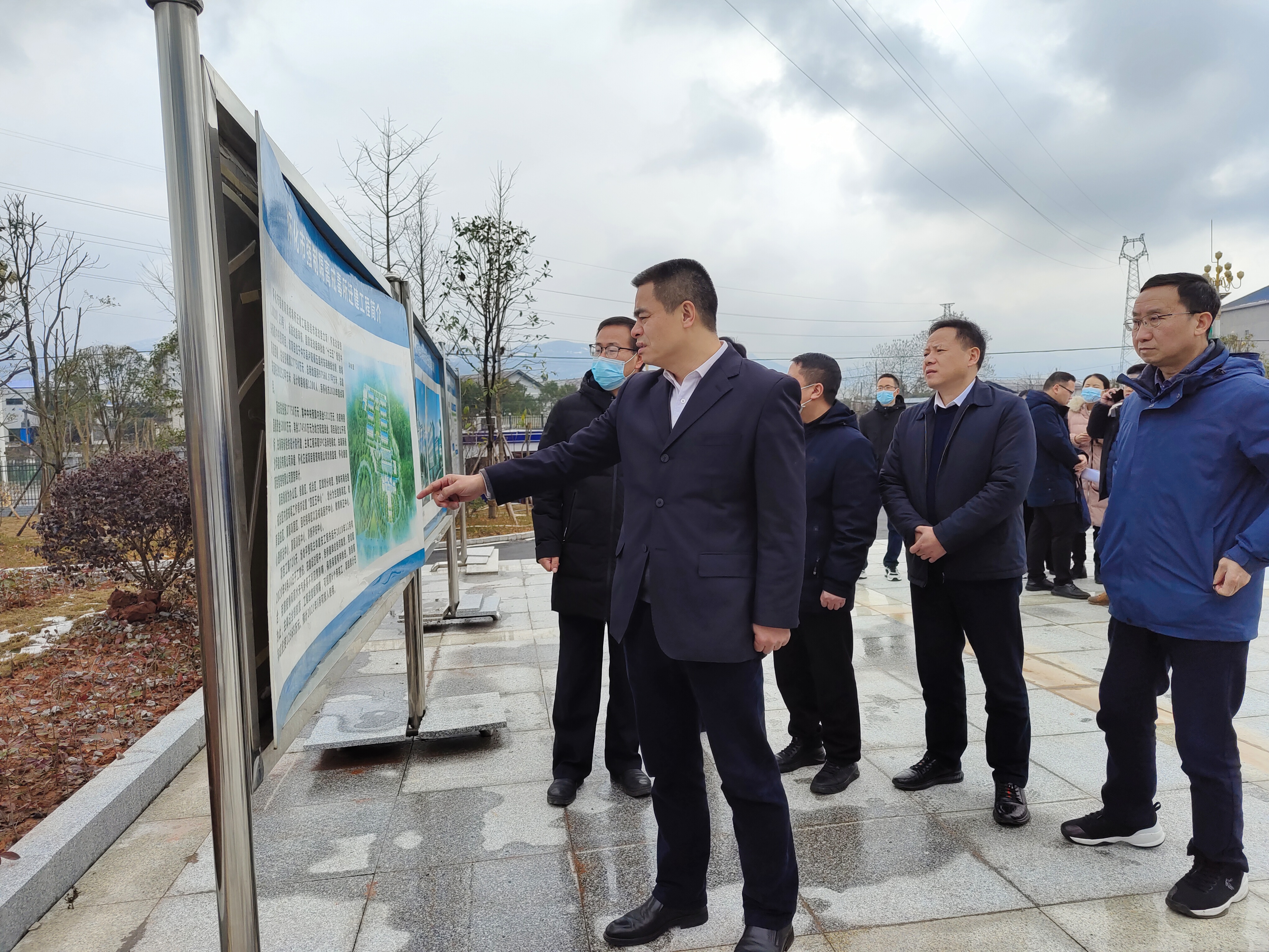 市委副书记市委政法委书记王建球调研司法行政工作